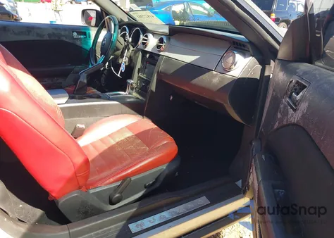 2008 Ford Mustang Gt Deluxe/Gt Premium from USA, damaged, VIN 1ZVHT85HX85106796